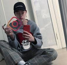 手机照片太多占内存又舍不得删怎么办