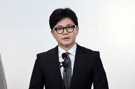 韩国执政党党首为何改主意了