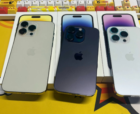 iPhone14Pro紫色和黑色哪个值得买